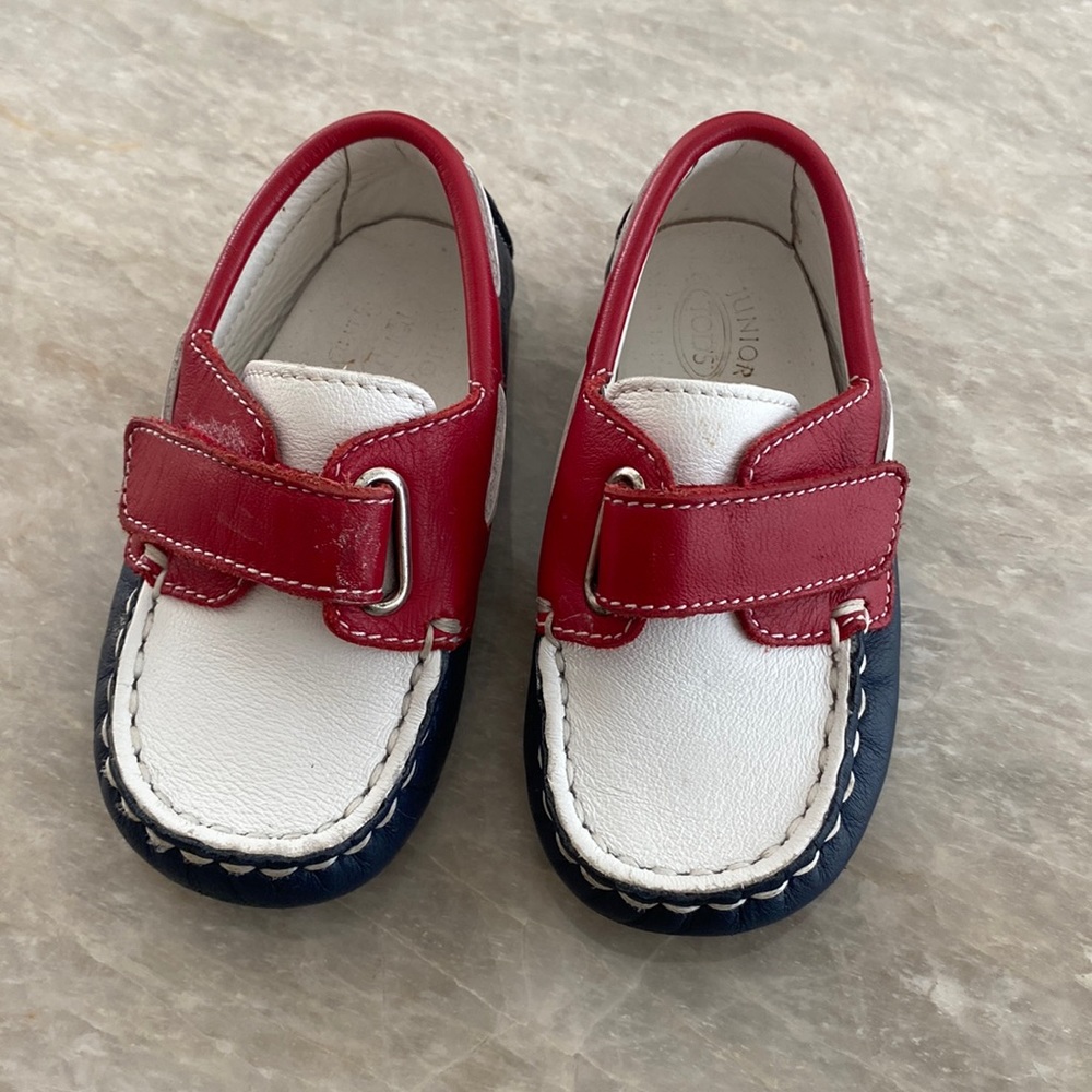 Junior Tod’s Baby leather loafers! Blue / white /red, size 20